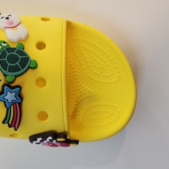 Crocs Classic Slide Sandals 206121 Yellow Slip On Unisex Men's Sz 4 Women's Sz 6 - Picture 10 of 15